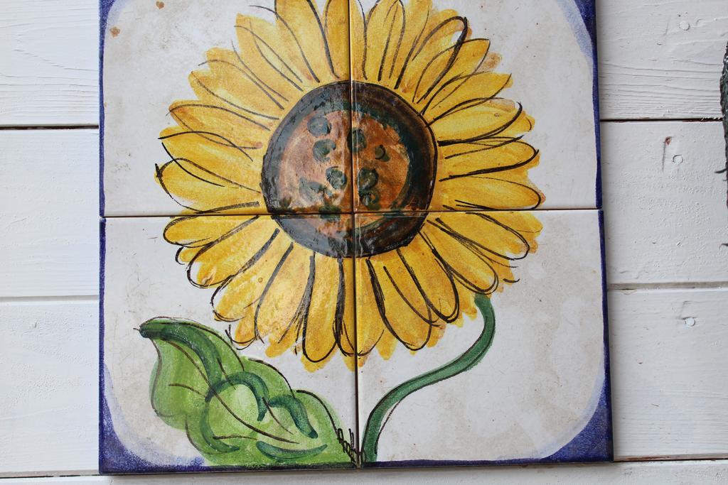 Casa Vacanze Il Giardino Dei Girasoli มารีนาดีรากูซา ภายนอก รูปภาพ