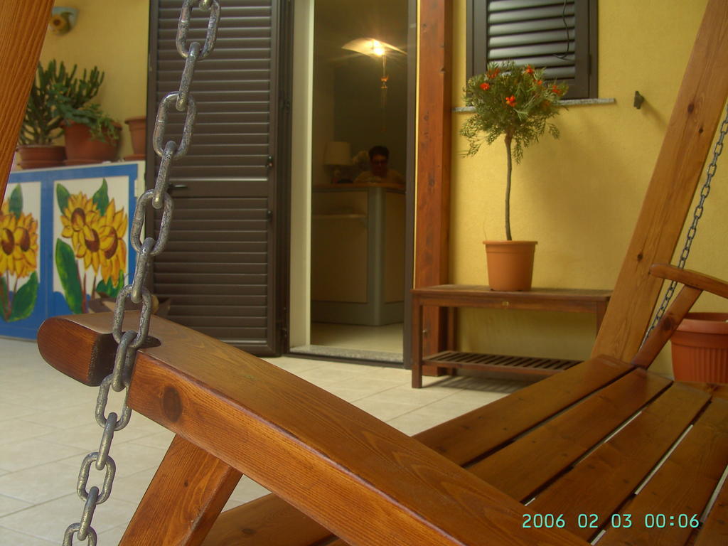 Casa Vacanze Il Giardino Dei Girasoli มารีนาดีรากูซา ภายนอก รูปภาพ